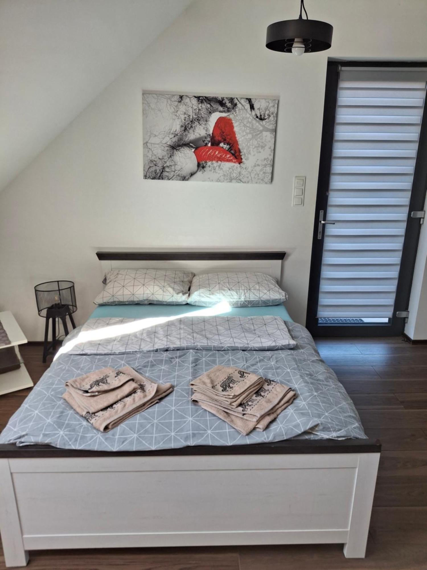 Apartament Muzyczny Jelení Hora Exteriér fotografie